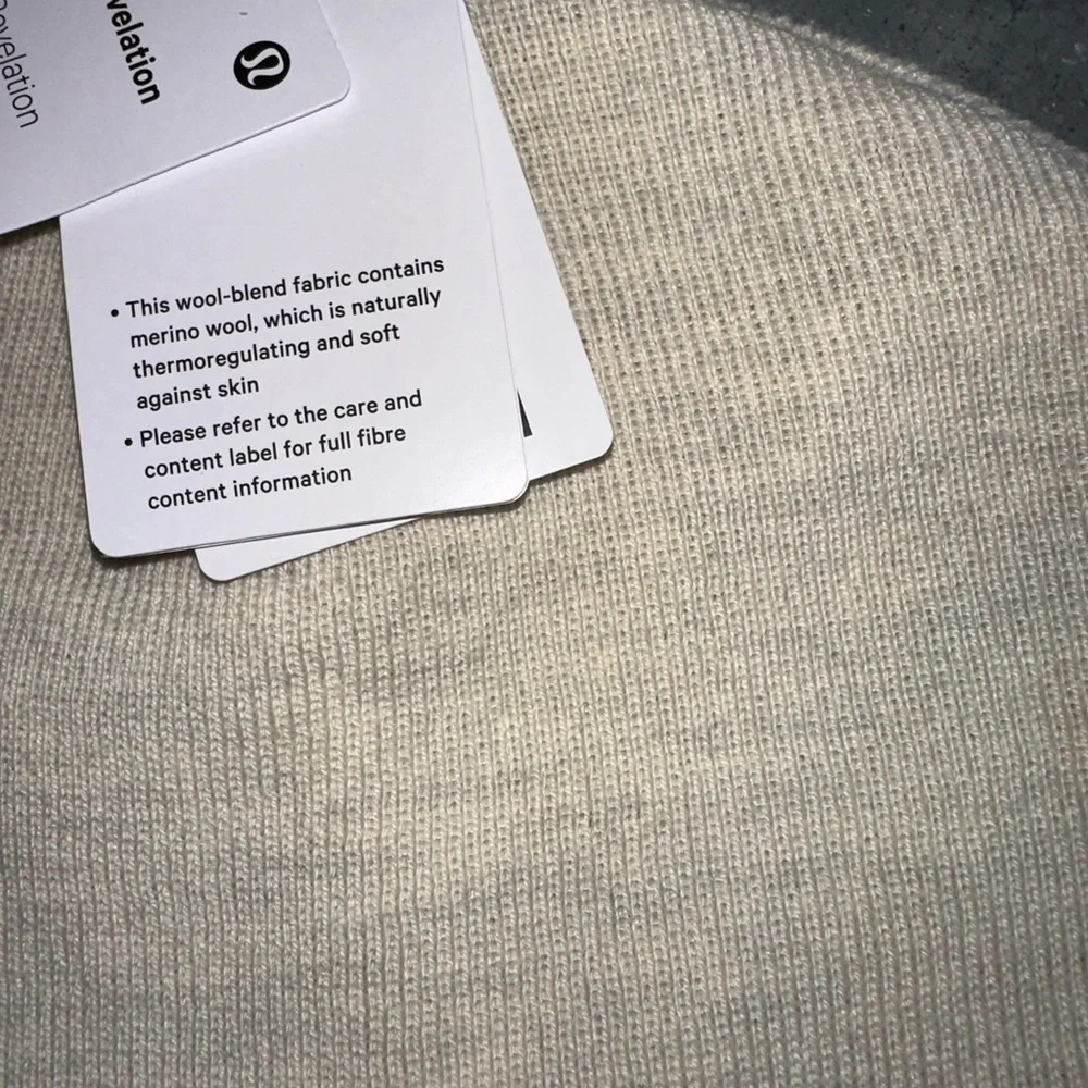 lululemon athletica Merino wool blend Heathered Cream Beanie NWT